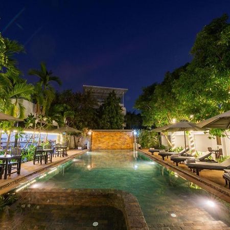 Damnak Soksan Hotel Siem Reap Exterior photo