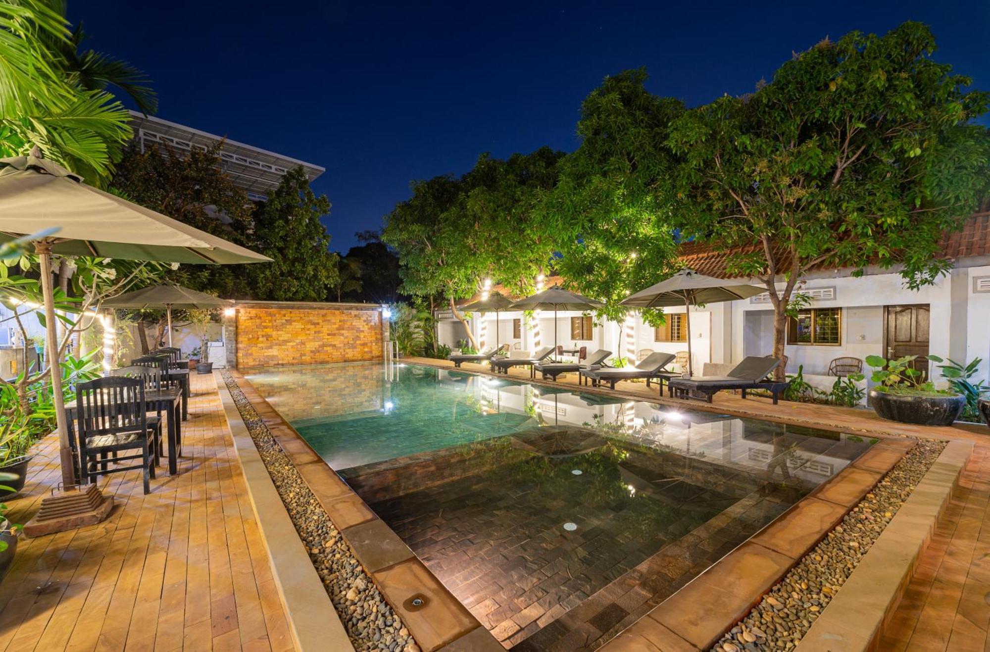 Damnak Soksan Hotel Siem Reap Exterior photo