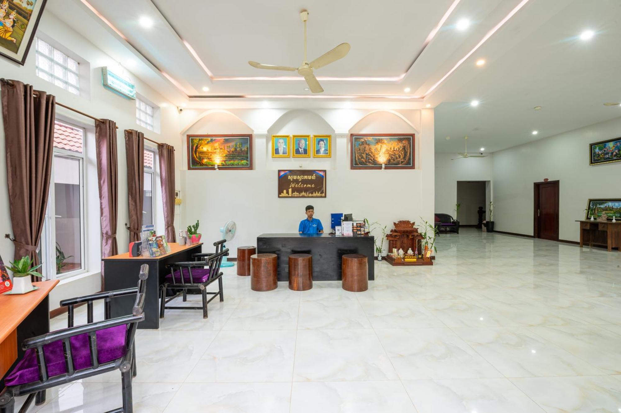 Damnak Soksan Hotel Siem Reap Exterior photo