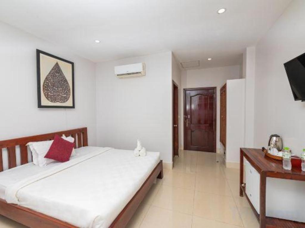 Damnak Soksan Hotel Siem Reap Exterior photo