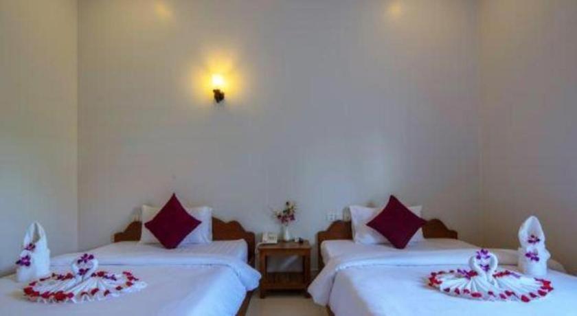 Damnak Soksan Hotel Siem Reap Exterior photo