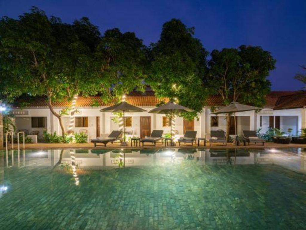 Damnak Soksan Hotel Siem Reap Exterior photo
